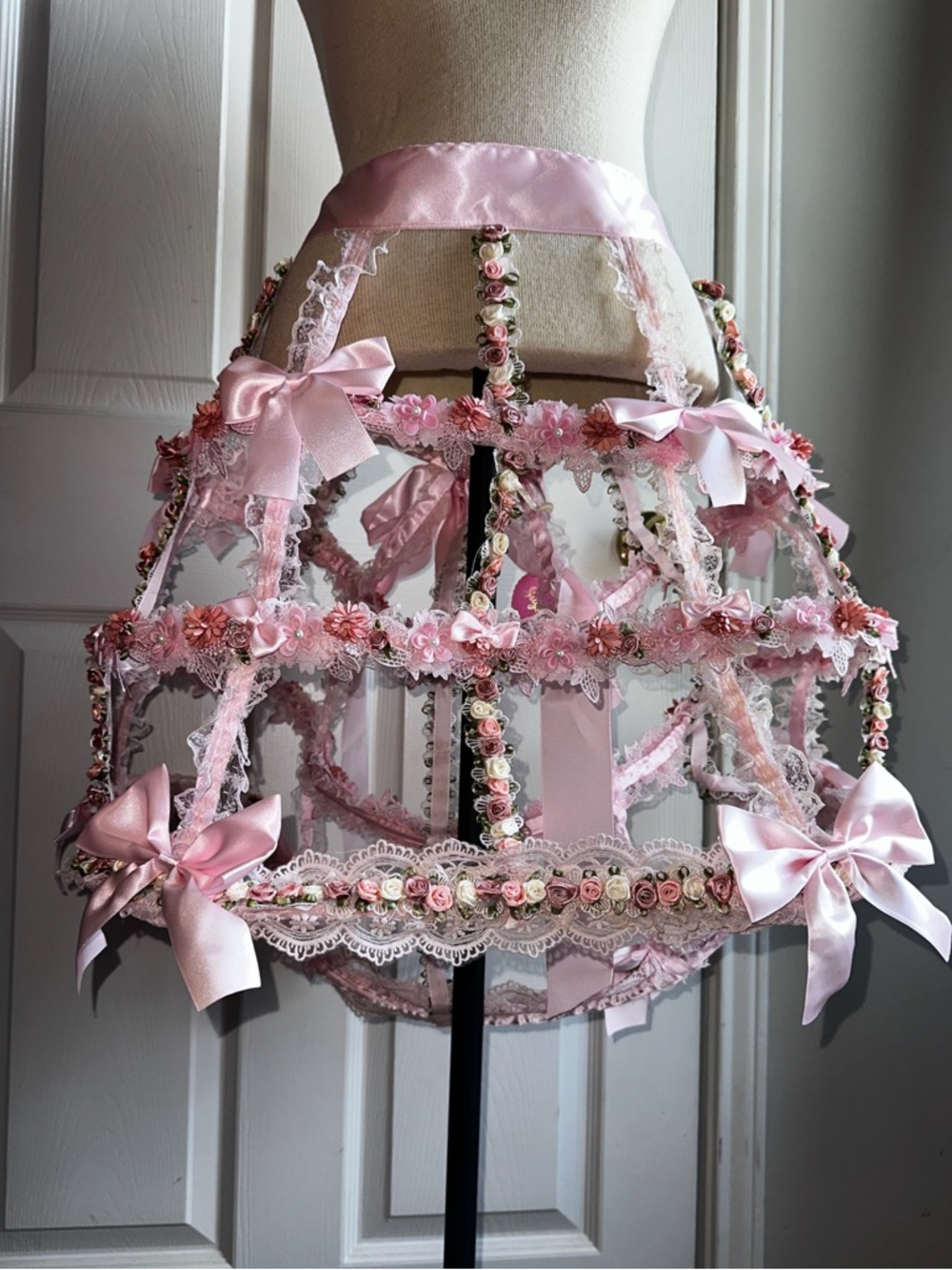Sugar Thrillz by Dolls Kill ‘RAGS TO RICHES’ Pink Rosette Cage Hoop Skirt XXL/XL - Picture 2 of 9